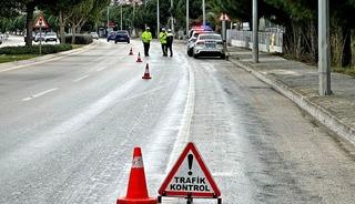 &Ccedil;eşme&rsquo;de bayramda trafik denetimleri sıklaştırıldı