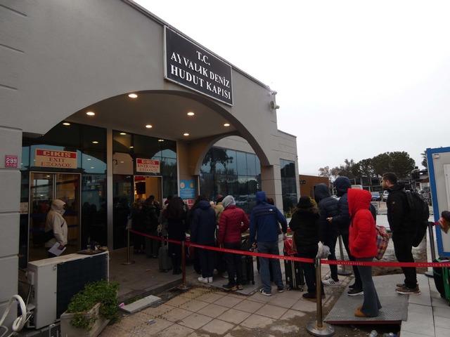 Ayvalık Deniz Hudut Kapısı nda  Midilli  yoğunluğu bu bayram azaldı 2