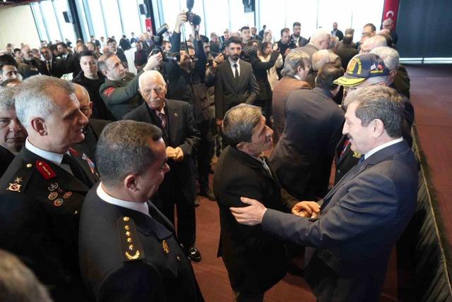 Samsun protokolü bayramlaştı 1