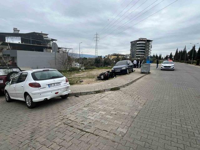 Bayramın ilk g&uuml;n&uuml; Nazilli&rsquo;de kaza: 1 yaralı 2