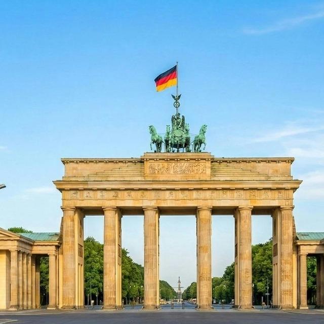 Almanya, Macaristan'ı AB'ye sadakatsizlikle su&ccedil;ladı