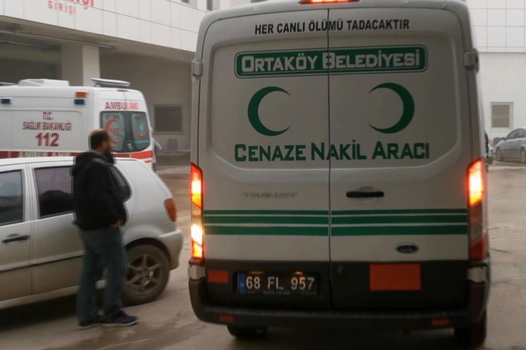 Boşanma aşamasındaki eşini babasının mezarı başında &ouml;ld&uuml;rd&uuml;, baldızını ağır yaraladı 3