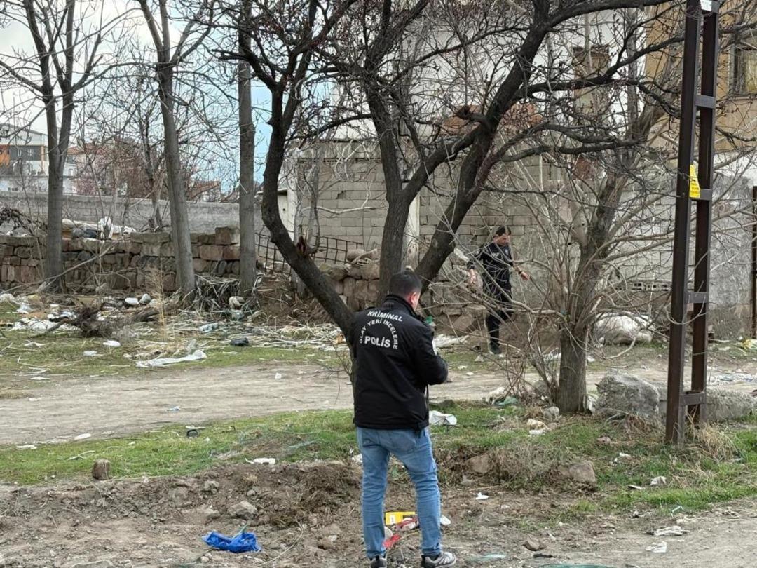 Başıboş köpeğin saldırdığı 3 yaşındaki çocuk ağır yaralandı 2