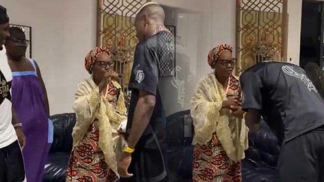 Kolu kırılan Osimhen için eller havaya kalktı! Nijerya'da dua seferberliği