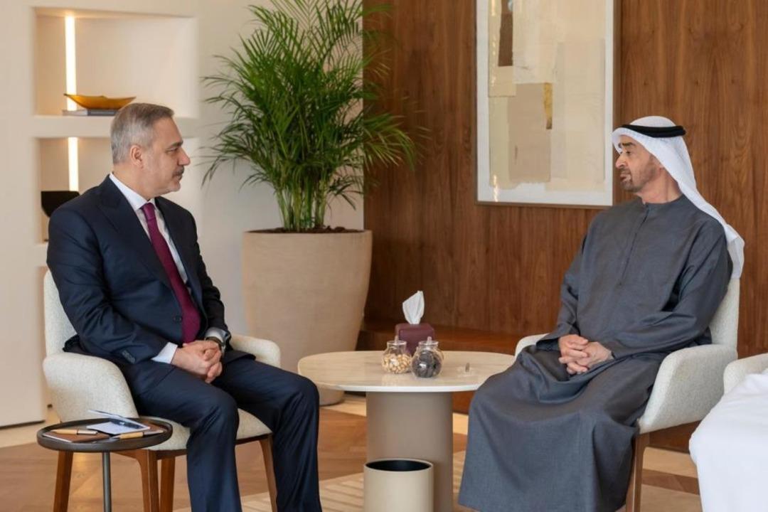 Dışişleri Bakanı Hakan Fidan BAE de Devlet Başkanı Zayid Al Nahyan ile bir araya geldi 1