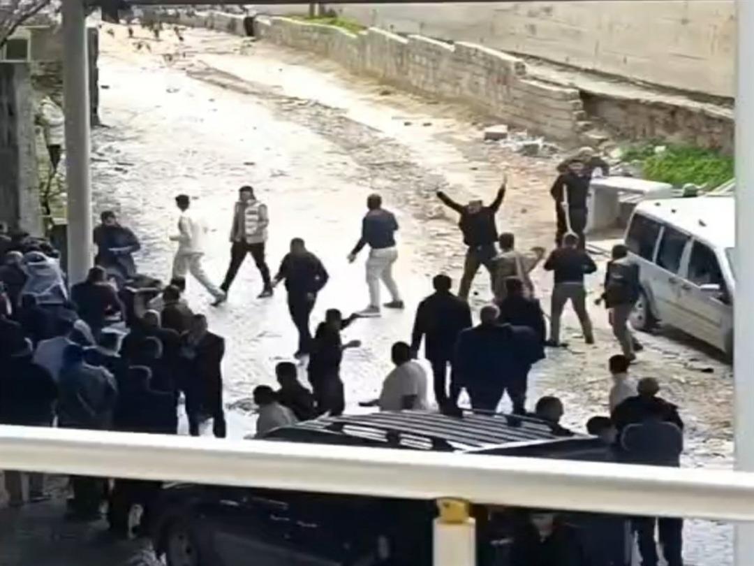 Hatay da &ccedil;ocukların mahalle kavgasına aileler karıştı: 1 i kadın 3 kişi &ouml;ld&uuml;!  3