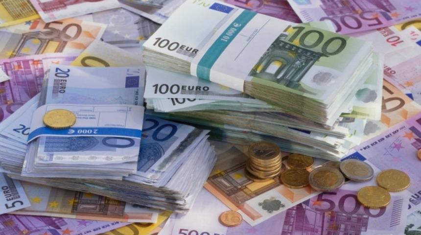 Euro 5 lirayı geçti!