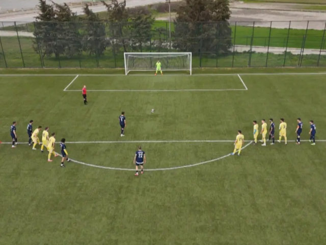 D&uuml;nya tarihinde ilk! Bu penaltı i&ccedil;in 226 km yol geldiler