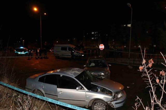 Erzurum&rsquo;un Oltu il&ccedil;esinde kaza: 1&rsquo;i ağır 5 yaralı 1