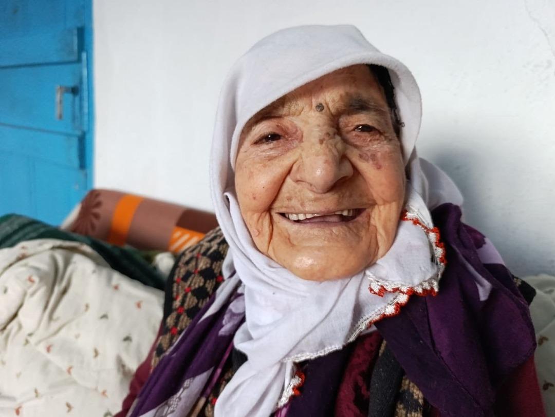 Asırlık çınar, iki devri birden yaşadı! Uzun yaşam sırrı ortaya çıktı 3