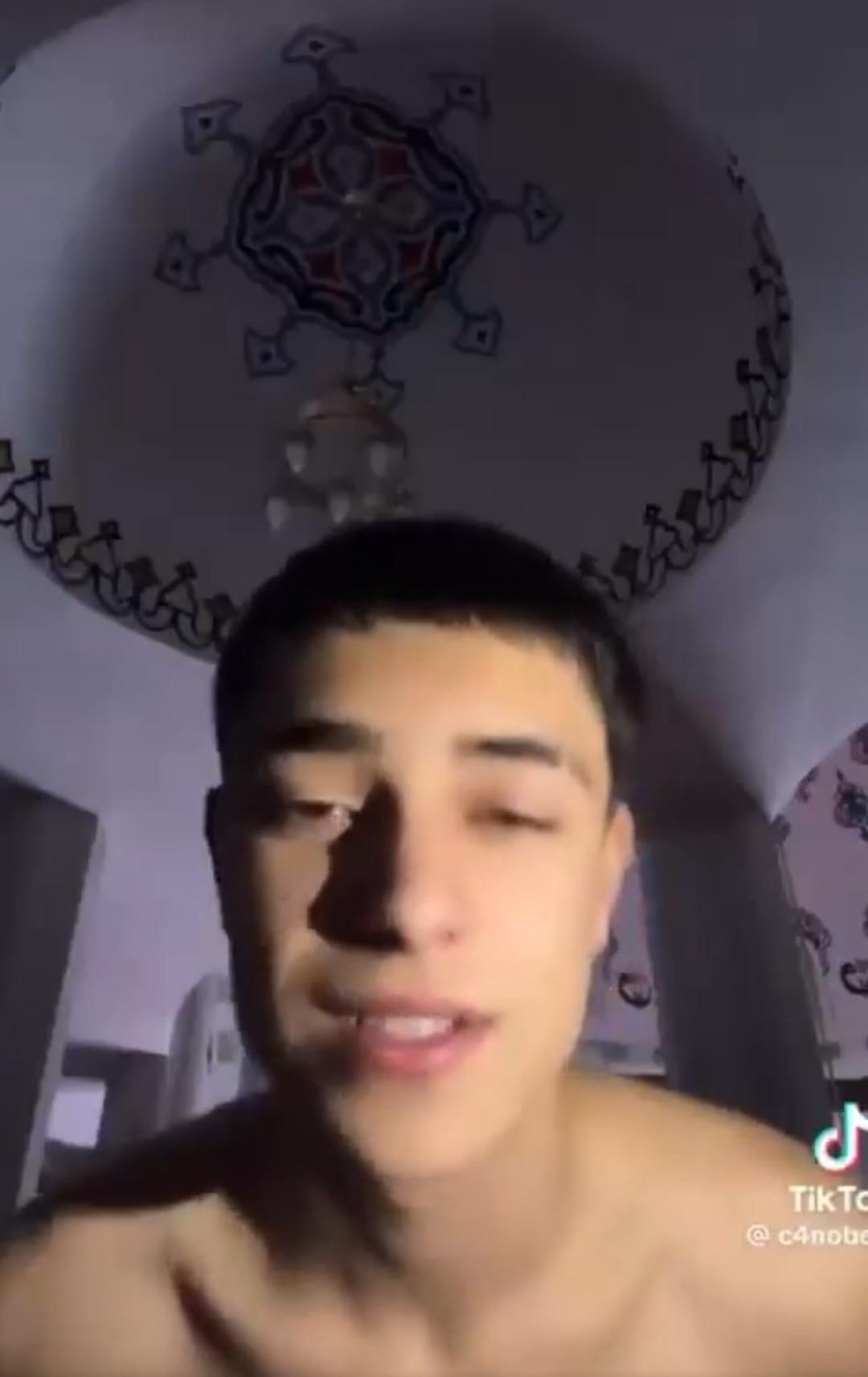 İnfiale yol açan görüntüler: Camide yarı çıplak dans edip paylaşmıştı! Harekete geçildi 3