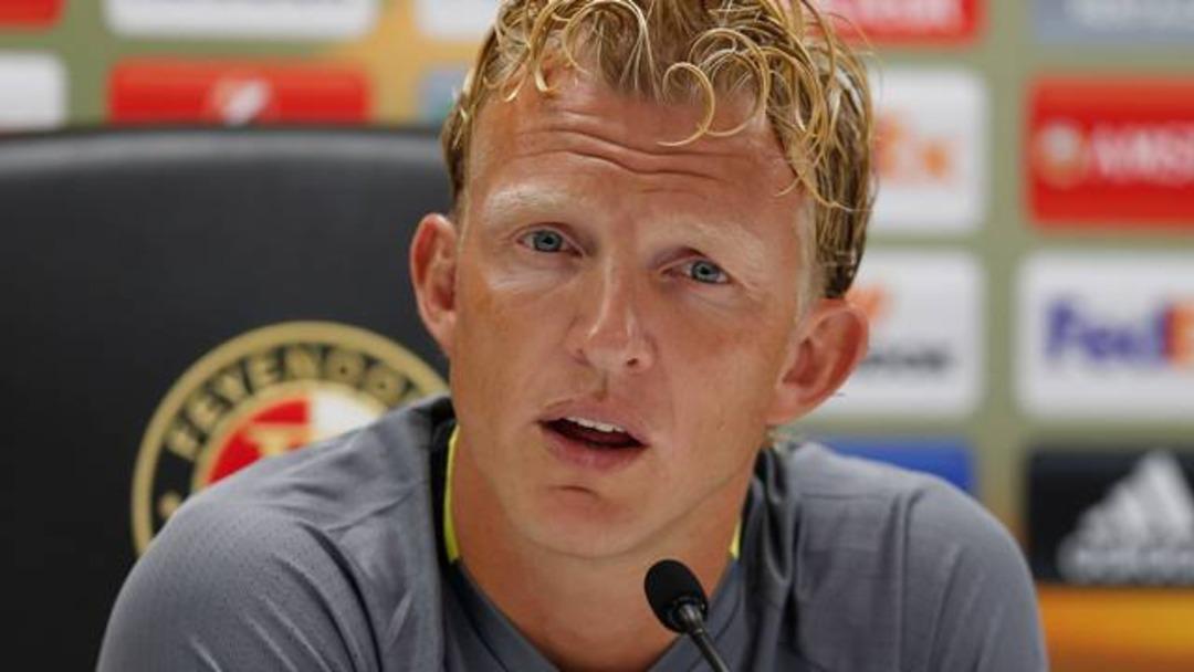 Dirk Kuyt futbola geri d&ouml;n&uuml;yor