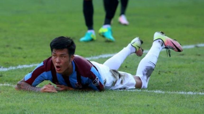 Trabzonspor'un eski golc&uuml;s&uuml; Hyun Jun Suk, FIFA&rsquo;ya başvurdu