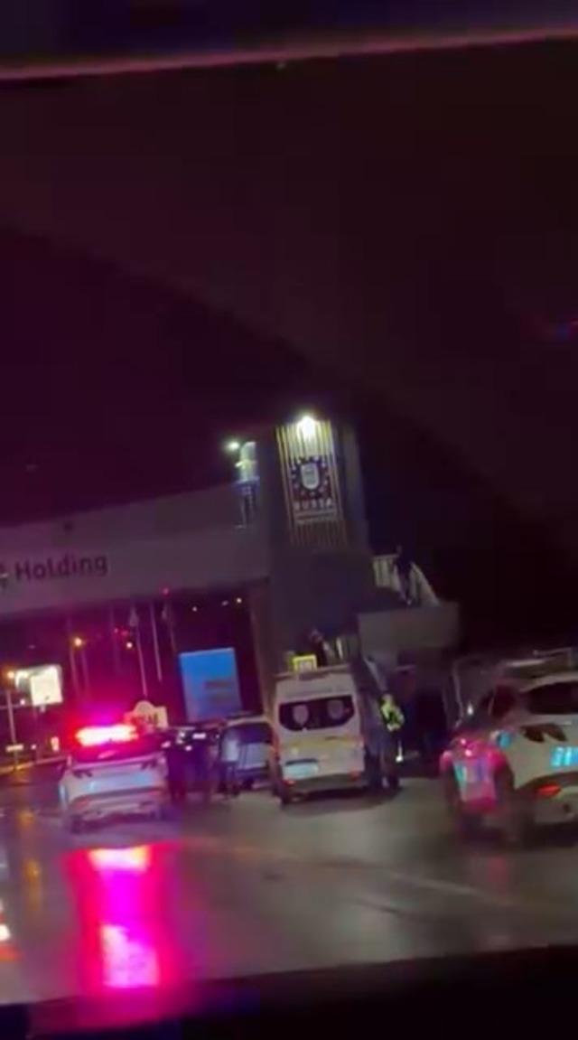 Bursa&rsquo;da silahla alıkoyduğu kadına kurşun yağdırdı 2