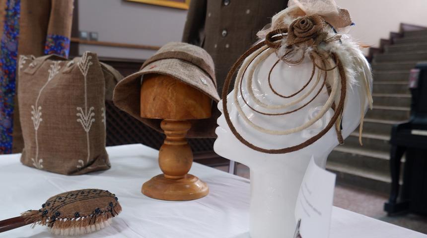 1850'den beri kullanılıyor! Moda d&uuml;nyasının yeni g&ouml;zdesi: Ehram