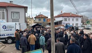 Antalya'daki silahlı kavgada &ouml;len gen&ccedil; toprağa verildi