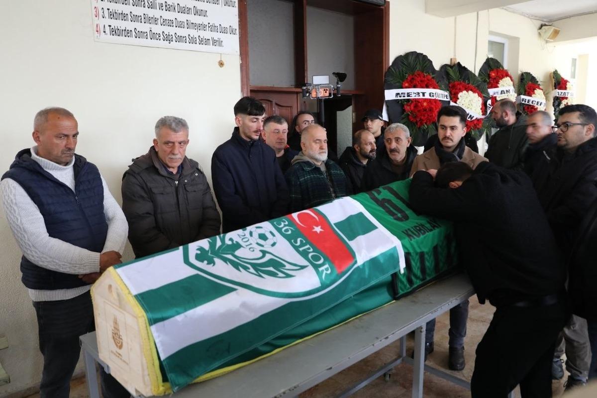 Futbolcu Kubilay Kaan Kundak&ccedil;ı &ouml;ld&uuml;r&uuml;lm&uuml;şt&uuml;! Aileye tehdit mesajları geldi 5