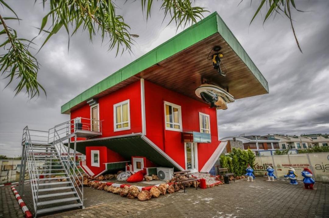 T&uuml;rkiye'nin ilgin&ccedil; 22 mimari yapısı 