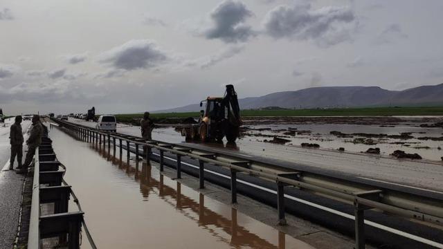 Nusaybin’de selin etkili olduğu bölgelerde inceleme yapıldı