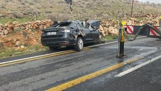 Mardin’de kontrolden çıkan otomobil takla attı: 3 yaralı
