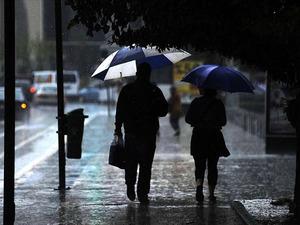 Yağışlar etkisini artırıyor! 10 il i&ccedil;in sarı kodlu uyarı yapıldı