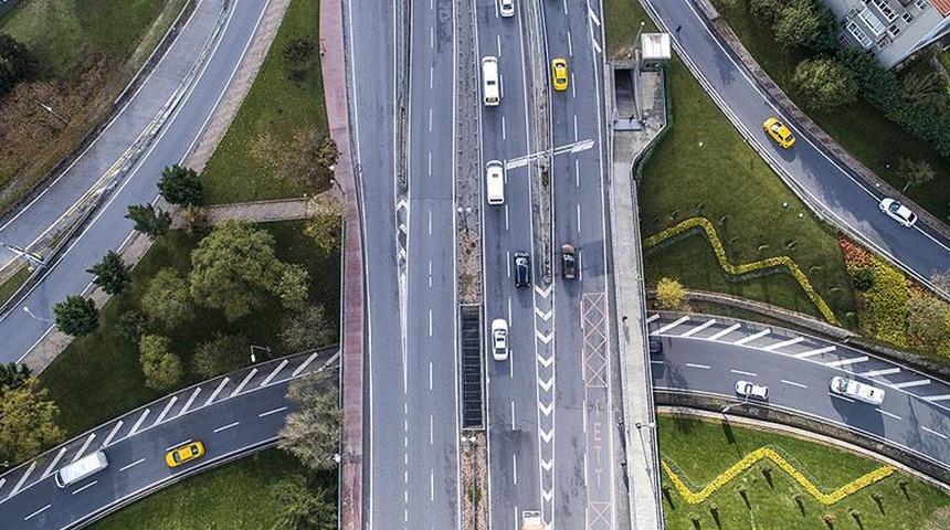 Karayollarında son durum: İşte &ccedil;alışma olan ve trafiğe kapatılan yollar listesi