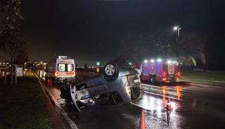 Pendik sahil yolunda aşırı hız kaza getirdi: 3 yaralı