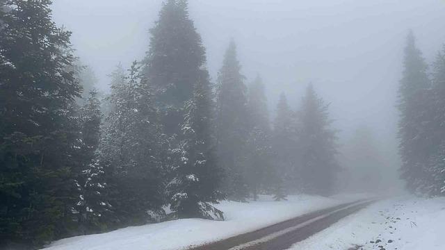Bayram tatilinde kar yağışının tadını çıkardılar 4