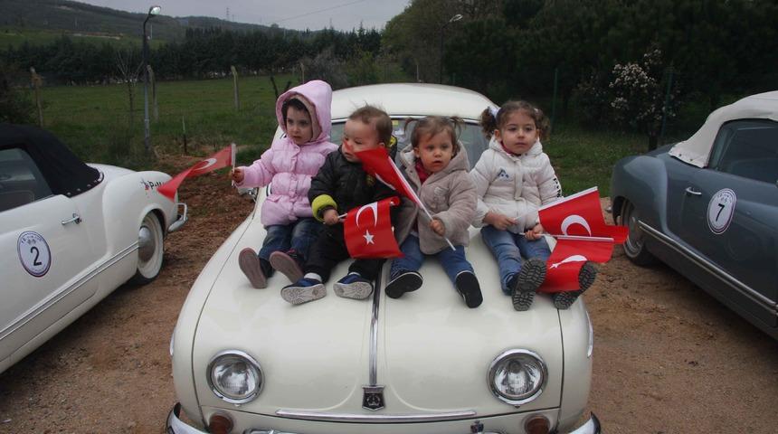 P+M TUR 2018 Klasik Otomobil Yarışına &ccedil;ocuklar damga vurdu 