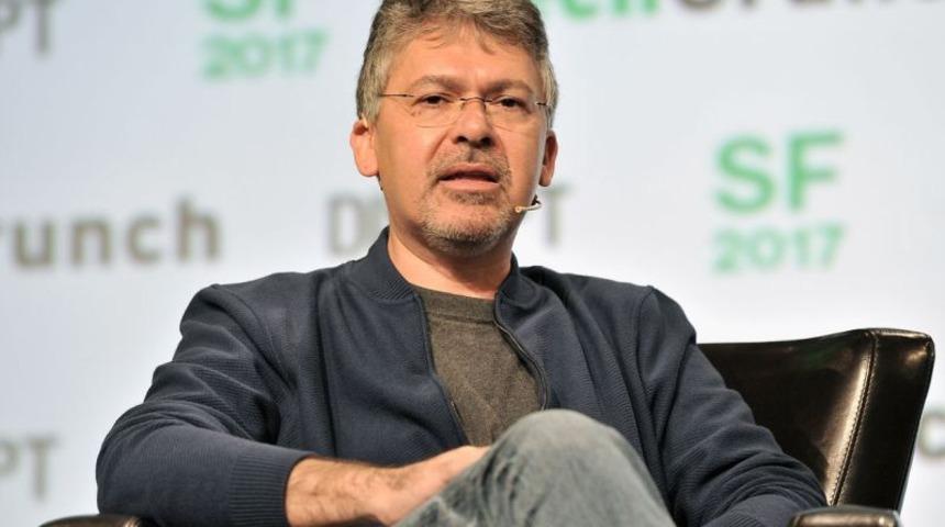 Apple&rsquo;dan b&uuml;y&uuml;k &ldquo;Yapay Zeka&rdquo; transferi!