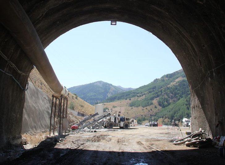 Eğribel Tüneli'nde kazı çalışmaları sona eriyor G1