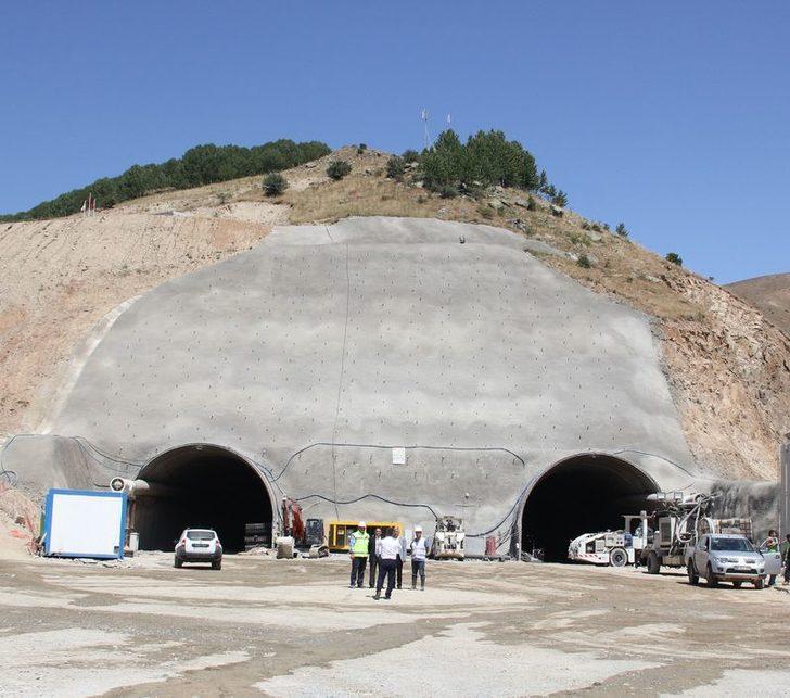 Eğribel Tüneli'nde kazı çalışmaları sona eriyor G2