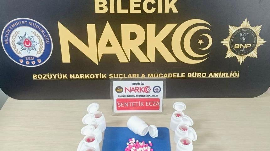 Bilecik&rsquo;te uyuşturucu operasyonu: 1 g&ouml;zaltı