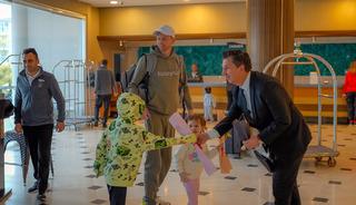 Marmaris'te turizm sezonu İngiliz turist kafilesinin gelmesiyle başladı