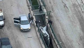 Alkoll&uuml; ve ehliyetsiz s&uuml;r&uuml;c&uuml; ortalığı birbirine kattı