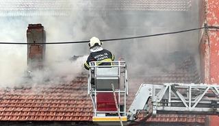 K&uuml;tahya'da evin &ccedil;atısı yandı!