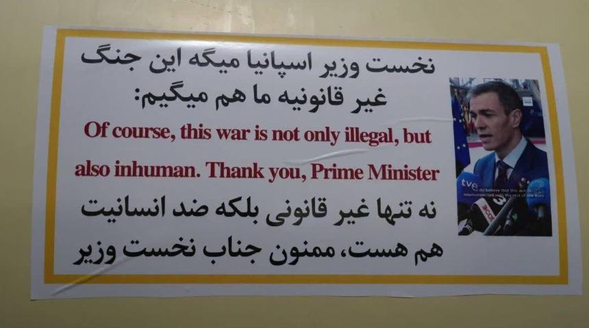 İran Pedro Sanchez'e b&ouml;yle teşekk&uuml;r etti! F&uuml;zelere yapıştırmaya başladılar
