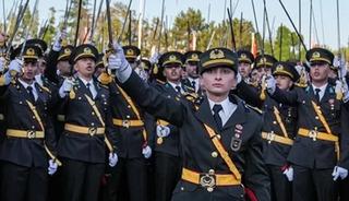 TSK'dan ihra&ccedil; edilmişti! Ebru Eroğlu'nun geri d&ouml;n&uuml;ş&uuml;ne ret