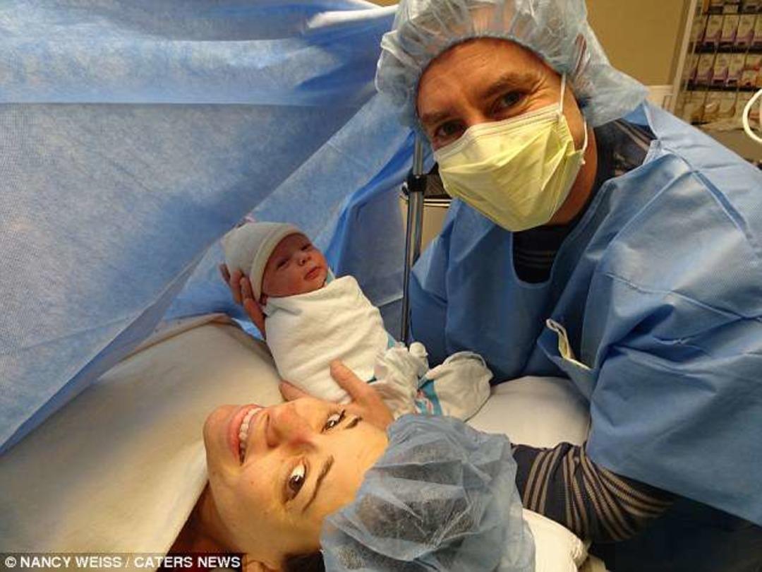 13 yıl &ouml;nce doğması gerekirken d&uuml;nyaya yeni g&ouml;zlerini a&ccedil;tı!