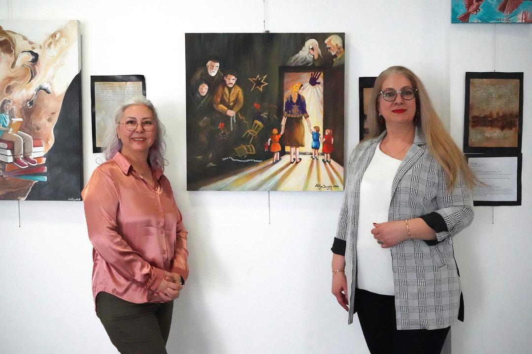 18 kadın, 18 hikaye: Konukevinden gelen mektuplar tuvale yansıdı 1