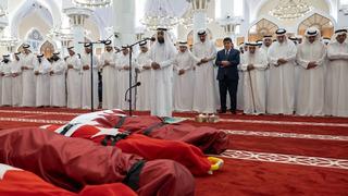 Acı haber Türkiye'yi yasa boğmuştu! Şehitlerimiz için Katar'da cenaze namazı kılındı