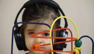 Otizmde y&uuml;zde 25 oranında gelişim sağladı