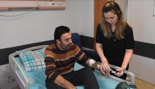 Beş yıldır s&uuml;ren karın ağrısının nedeni ince bağırsağındaki t&uuml;m&ouml;r &ccedil;ıktı!