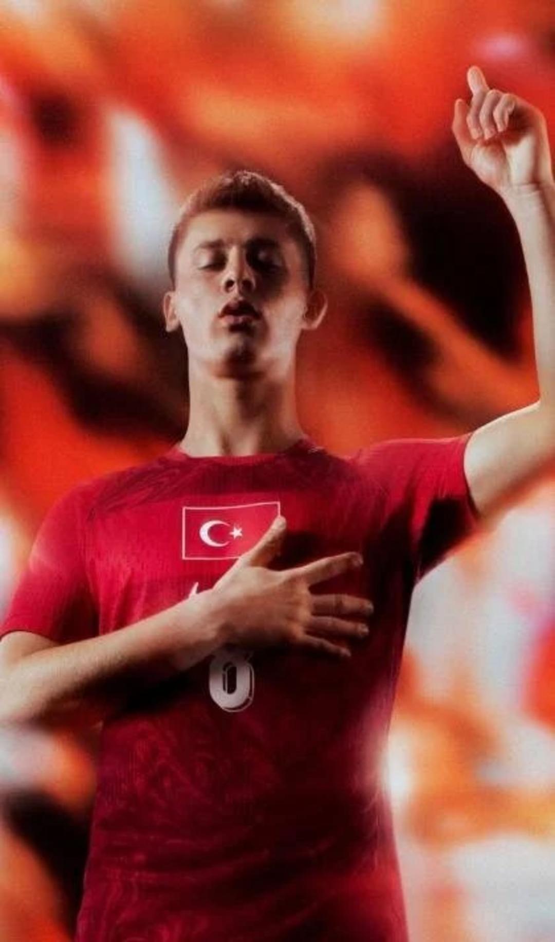 Milli Takımımızın yeni formaları tanıtıldı! Fiyatları gündem oldu 1