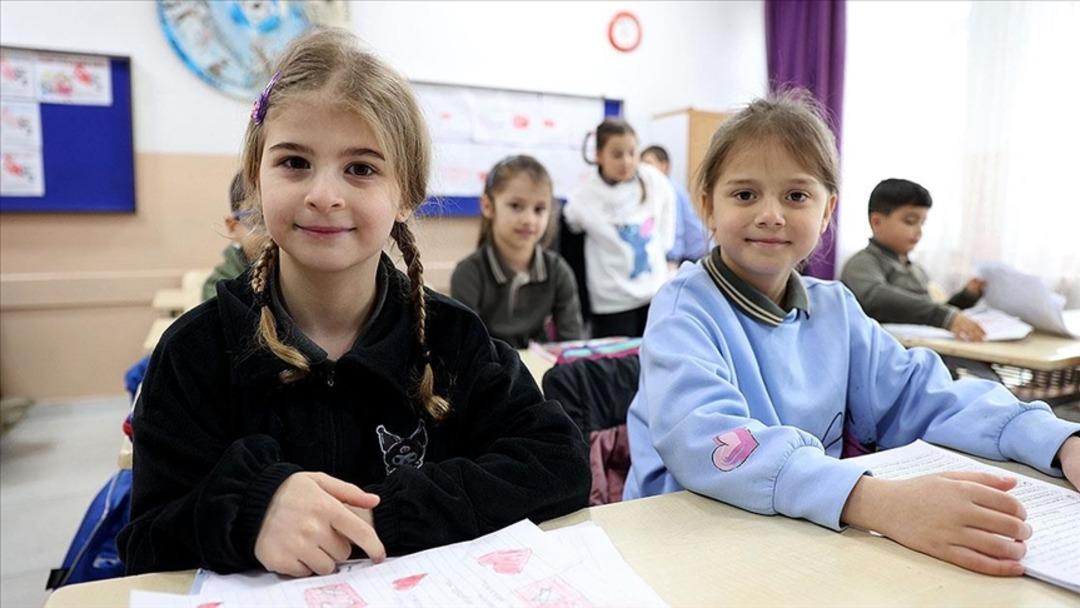 MEB duyurdu: Yarın t&uuml;m okullarda ilk ders ortak olacak! 3