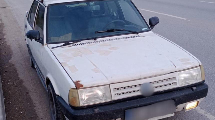 Eskişehir&rsquo;de oto hırsızları polisten ka&ccedil;amadı