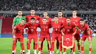 Milli Takıma Romanya maçı öncesi büyük şok! Yıldız isim sakatlandı