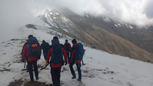 Zirvede canlı yayın yapıp ortadan kayboldu! Günlerdir aranıyor