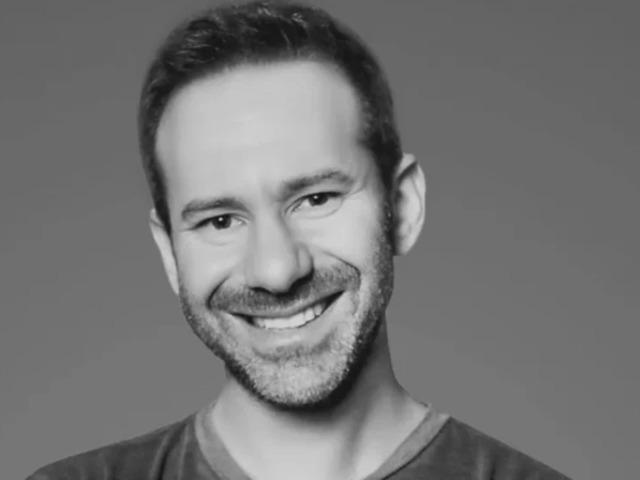 D&uuml;nyaca &uuml;nl&uuml; platformun sahibi hayatını kaybetti!