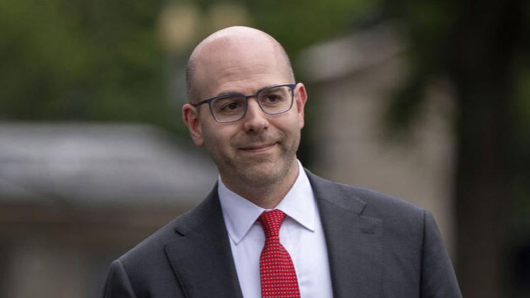 Fed’de savaş çatlağı: Piyasaya 4 faiz indirimi resti geldi 1